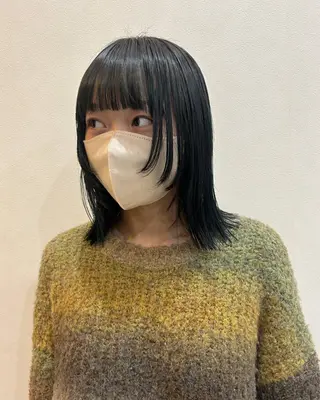 ミディアム ボブ/透明感カラー 🧸YUI❤️のヘアスタイル