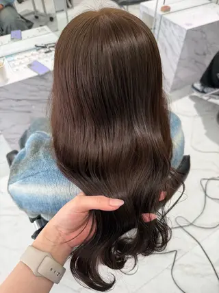 sena⌇ベージュ⌇ ブリーチなしWカラーのヘアスタイル