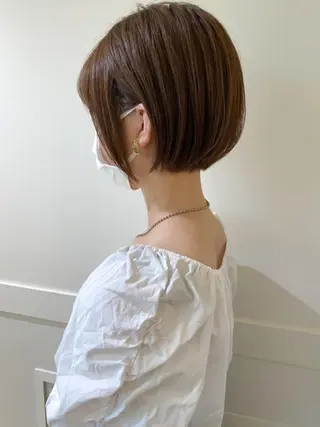 ショート カラー ボブ　ショート 特化 迫田紘史のヘアスタイル