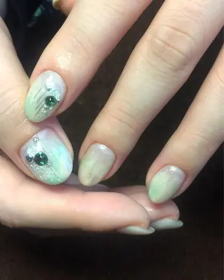ネイル nail salon 7☺︎2のネイルデザイン