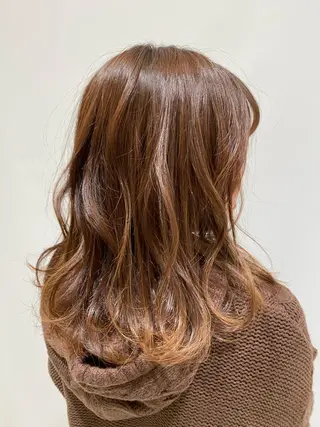 ミディアム カラー パーマ スパイキーショート パーマ　具志堅　太志のヘアスタイル