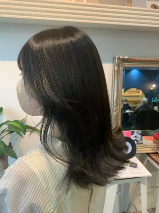 ミディアム カラー 金子 廉のヘアスタイル