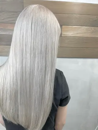 カラー Vale YUSUKEのヘアスタイル