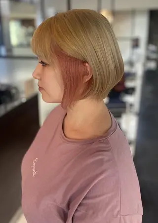 ショート カラー 💐透明感カラー💐 おかじま まりか💐のヘアスタイル