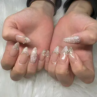 ネイル SHION  のネイルデザイン