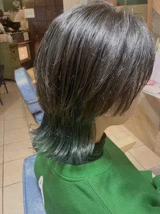 ミディアム カラー 奥谷 美代子のヘアスタイル