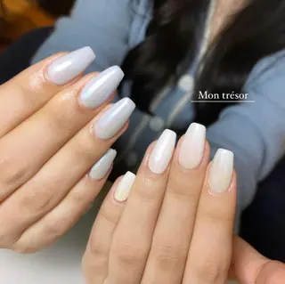 ネイル Montrésor 名古屋ネイルサロンのネイルデザイン