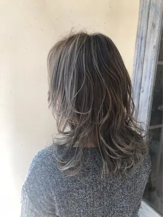 カラー 小林 あんなのヘアスタイル