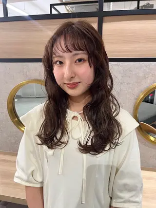 ロング カラー 渡邊 ひかるのヘアスタイル