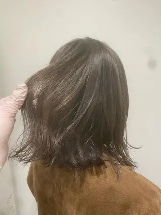 セミロング カラー ヘアアレンジ ネイル マツエク・マツパ 韓国風ベージュ🤎 赤みなし🌿横浜🤎のヘアスタイル