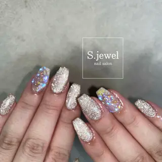 ネイル S. JEWELのネイルデザイン