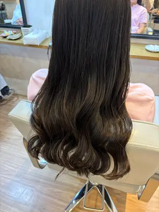 セミロング 韓国ヘアー🇰🇷 MIWAのヘアスタイル