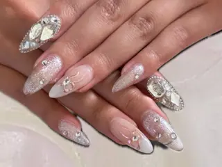 ネイル AMATERAS 💅💖AKINAのネイルデザイン