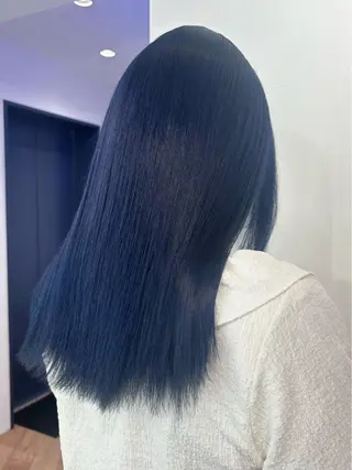 セミロング ブリーチ透明感カラー 🍀mizuki🍀のヘアスタイル