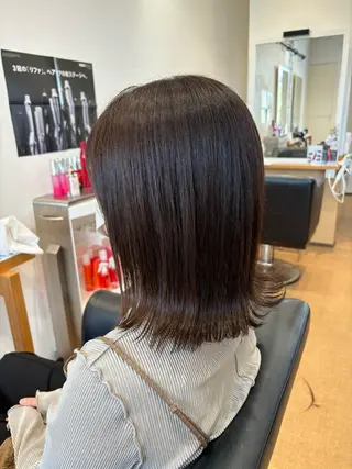 ミディアム カラー 秋山知穂🧸縮毛矯正 ショート新越谷南越谷のヘアスタイル