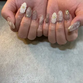 ネイル Nail Salon Gummi.のネイルデザイン