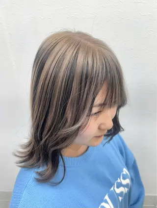 カラー ダブルスキルエクステ /羽エクステ白石宇由のヘアスタイル