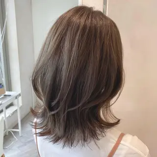 ミディアム カラー 顔まわりカット🌟 くびれヘア/寺門遥輝のヘアスタイル
