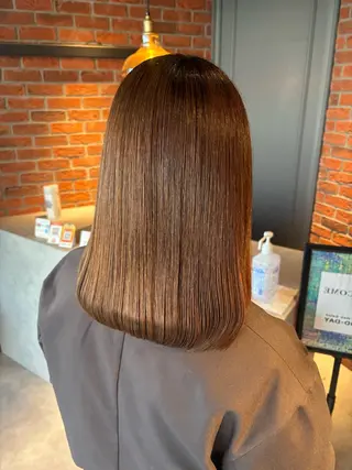 ミディアム カラー 武本 佑衣のヘアスタイル