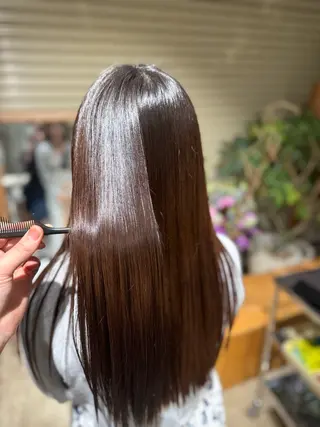 ロング 染谷 奈保のヘアスタイル