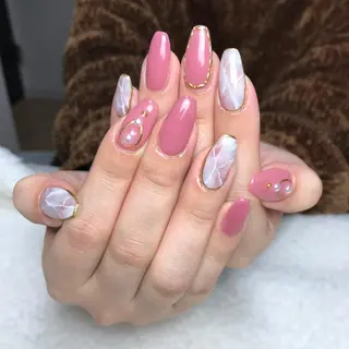 ネイル COCO +のエステ・リラクイメージ