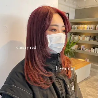 カラー ハイトーンカラー🩵 指名多数💗横山聖奈のヘアスタイル