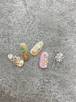 ネイル MAXKELLY mihoのネイルデザイン