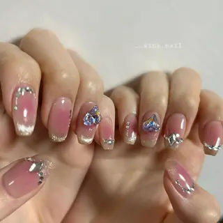 ネイル Nailist Ainaのネイルデザイン