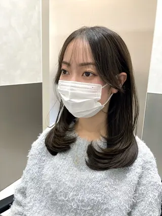 セミロング カラー 💖ブリーチなし透明 感💖ASAHIのヘアスタイル