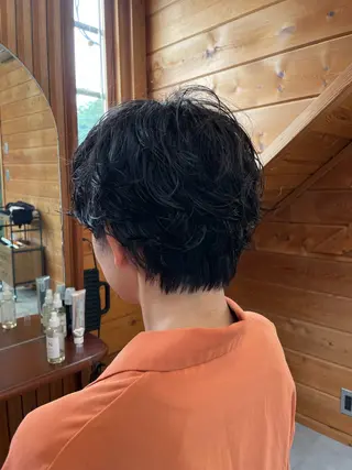 ショート パーマ 五十嵐 雄毅のヘアスタイル