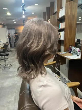 ミディアム カラー ヘアアレンジ レイヤー/エクステ alpha下妻のヘアスタイル
