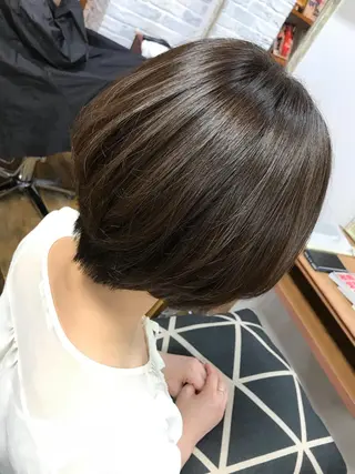 ショート カラー yui .のヘアスタイル