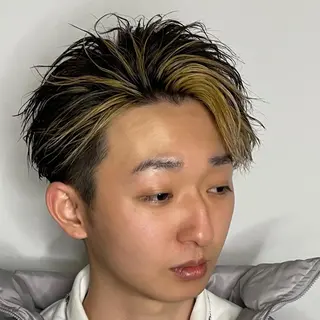 カラー メンズ 今田理来 メンズヘア‪✂︎‬のヘアスタイル