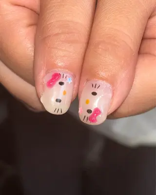 ネイル 🪐富島彩夏 /海外nail🪐のネイルデザイン