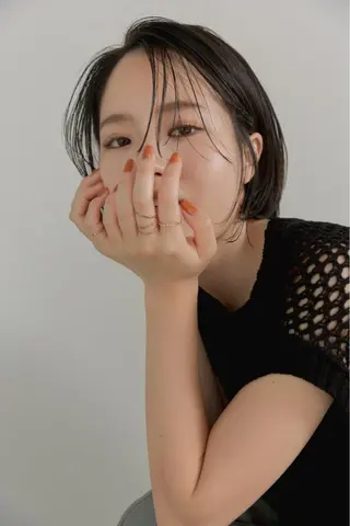 ショート カラー ツジガキ ユウスケのヘアスタイル