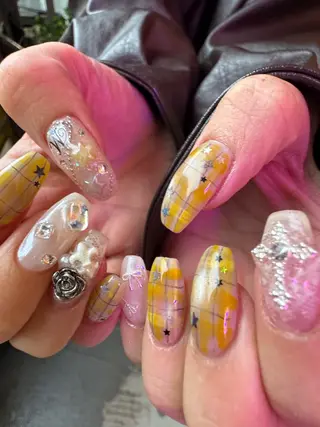 ネイル 前山 亜耶のネイルデザイン