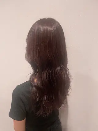セミロング カラー 渋谷 夏稀のヘアスタイル