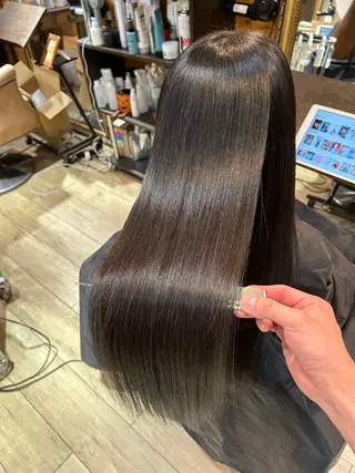 【美髪ストレート】 💫アユムのヘアスタイル