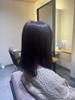 ミディアム カラー 鈴木 沙都のヘアスタイル