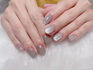 ネイル 桃山 莉緒のネイルデザイン