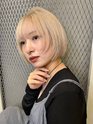 ショート カラー Haru/THREE …by velvetのヘアスタイル