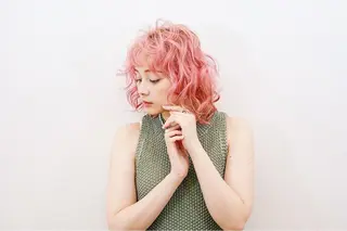 ミディアム カラー ヘアアレンジ VIM hairおもろまち店のヘアスタイル
