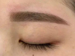 アイブロウ B's はしばの眉毛・アイブロウイメージ