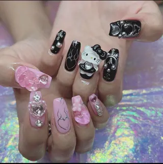 ネイル Lee Nailsのネイルデザイン