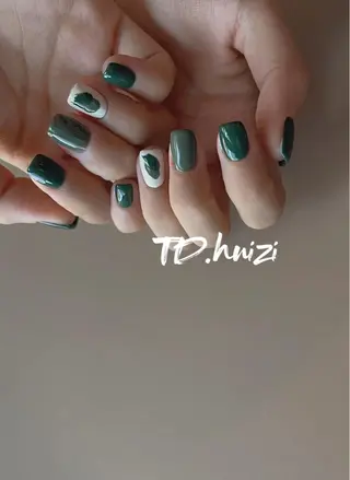 ショート めぐみのネイルサロン スタッフ練習のネイルデザイン