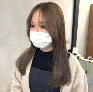 セミロング カラー パーマ ヘアアレンジ メンズ キッズ ネイル マツエク・マツパ アイブロウ 前川 朋香のヘアスタイル