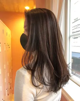 ロング TAKU 美容師のヘアスタイル