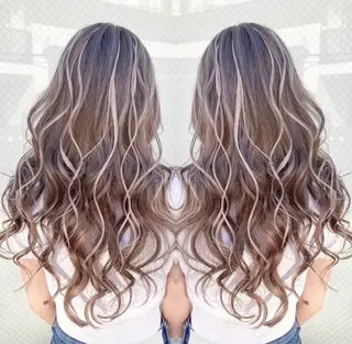 ロング カラー ギャル/grow渋谷 🌺Non👶🏾のヘアスタイル