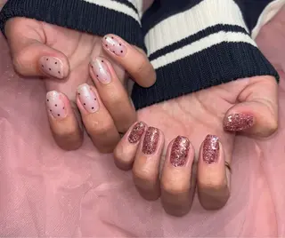 ネイル 𝐁𝐞𝐥𝐥 𝐦𝐞のネイルデザイン