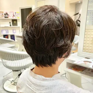 ショート カラー パーマ ヘアアレンジ 阪上 沙織のヘアスタイル